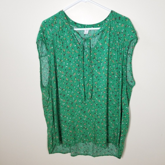 Old Navy Tops - Old Navy ▪ green floral top